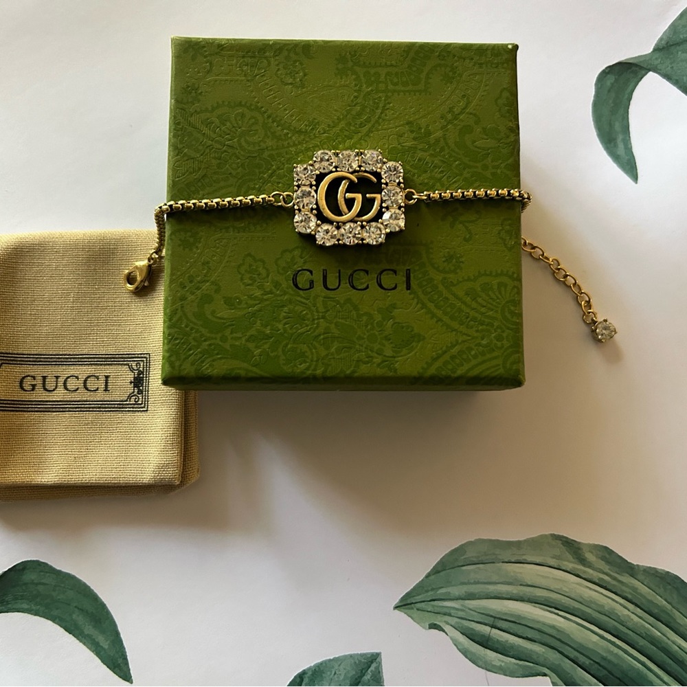 Gucci pendant bracelet